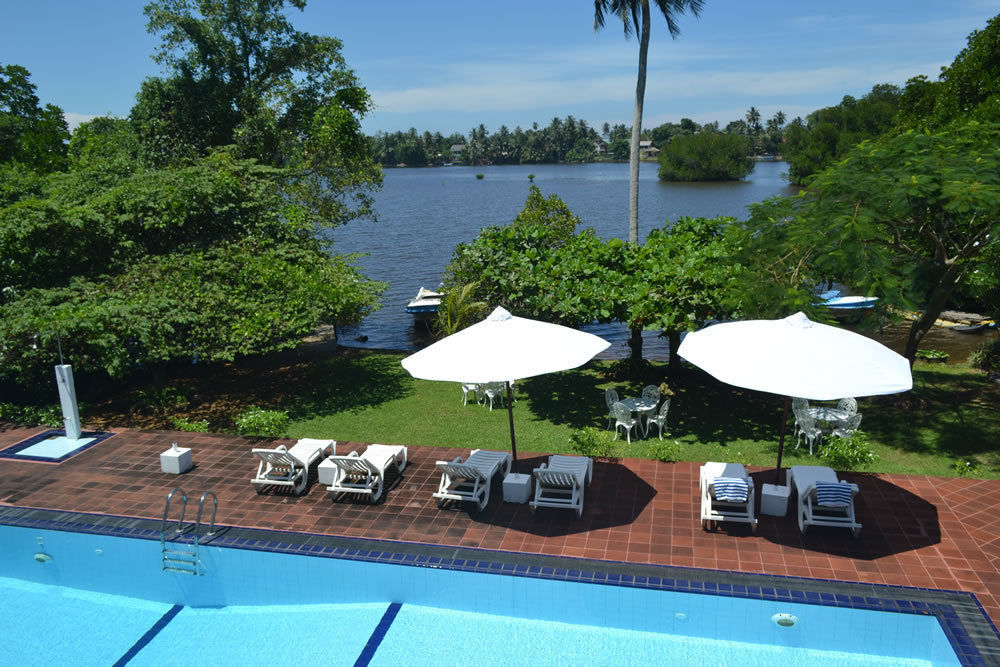 Waterside Bentota Hotel Exterior photo